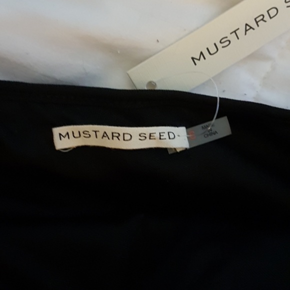 Mini Skirt - Picture 4 of 5